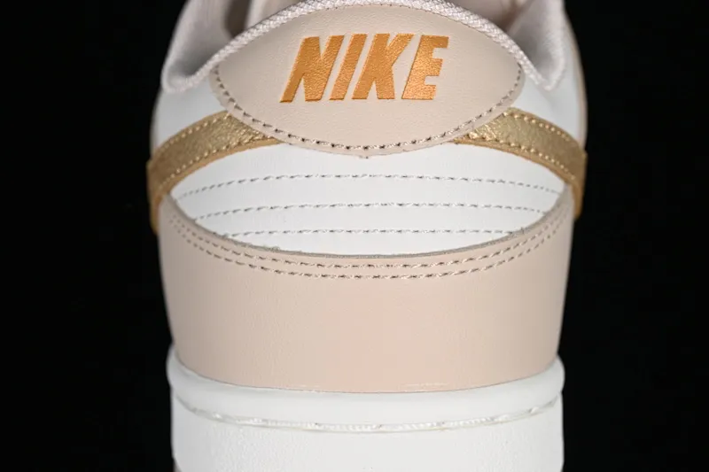 All categories Nk SB Dunk series Nk SB Dunk Low low-top sneakers K version Nk Dunk Low beige gold hook SB low-top sports and leisure sneakers DX5930-001